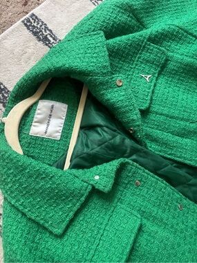 MANIERE DE VOIR GREEN OVERSIZED BOXY BOUCLE JACKET